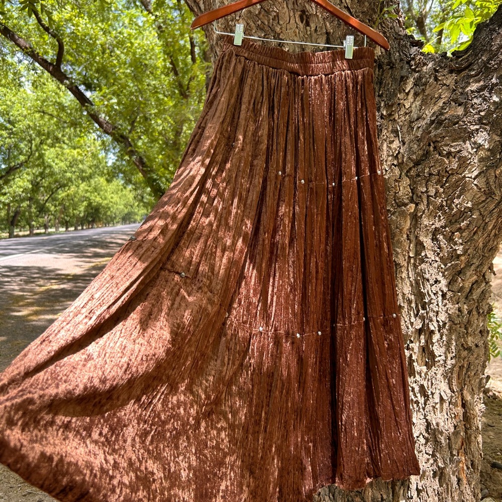 Vintage 90s Stonebridge Velvet Metal Details High Waisted Maxi Skirt Size M